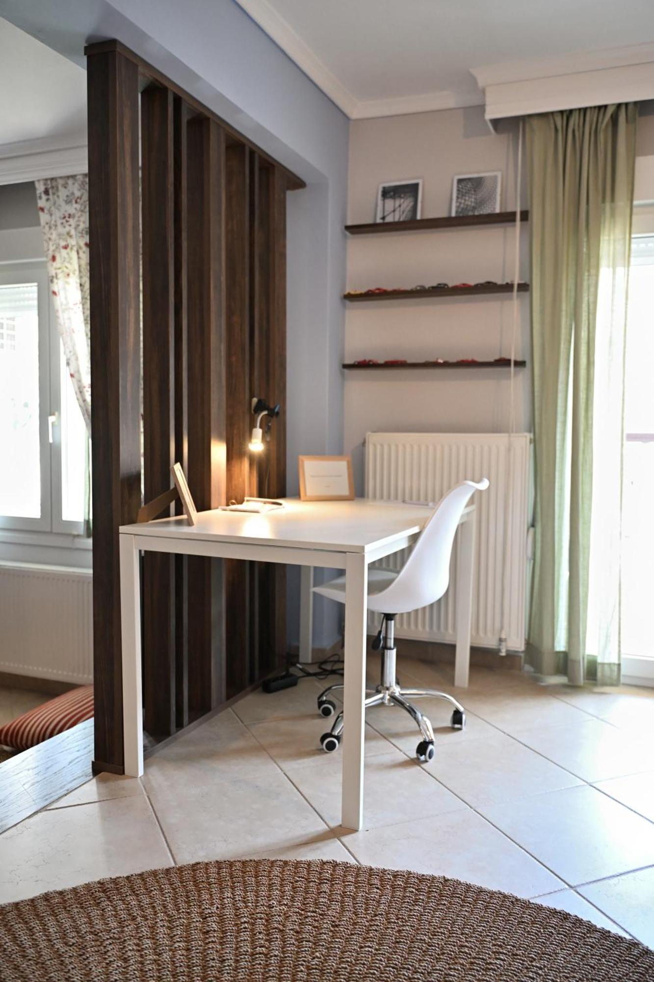 Daire Greg's Cozy Apartment, Up To 4 Guests In Kalamaria Selanik